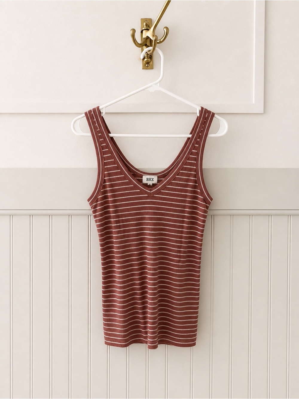 BKE Striped V-Neck Tank in Rust and White